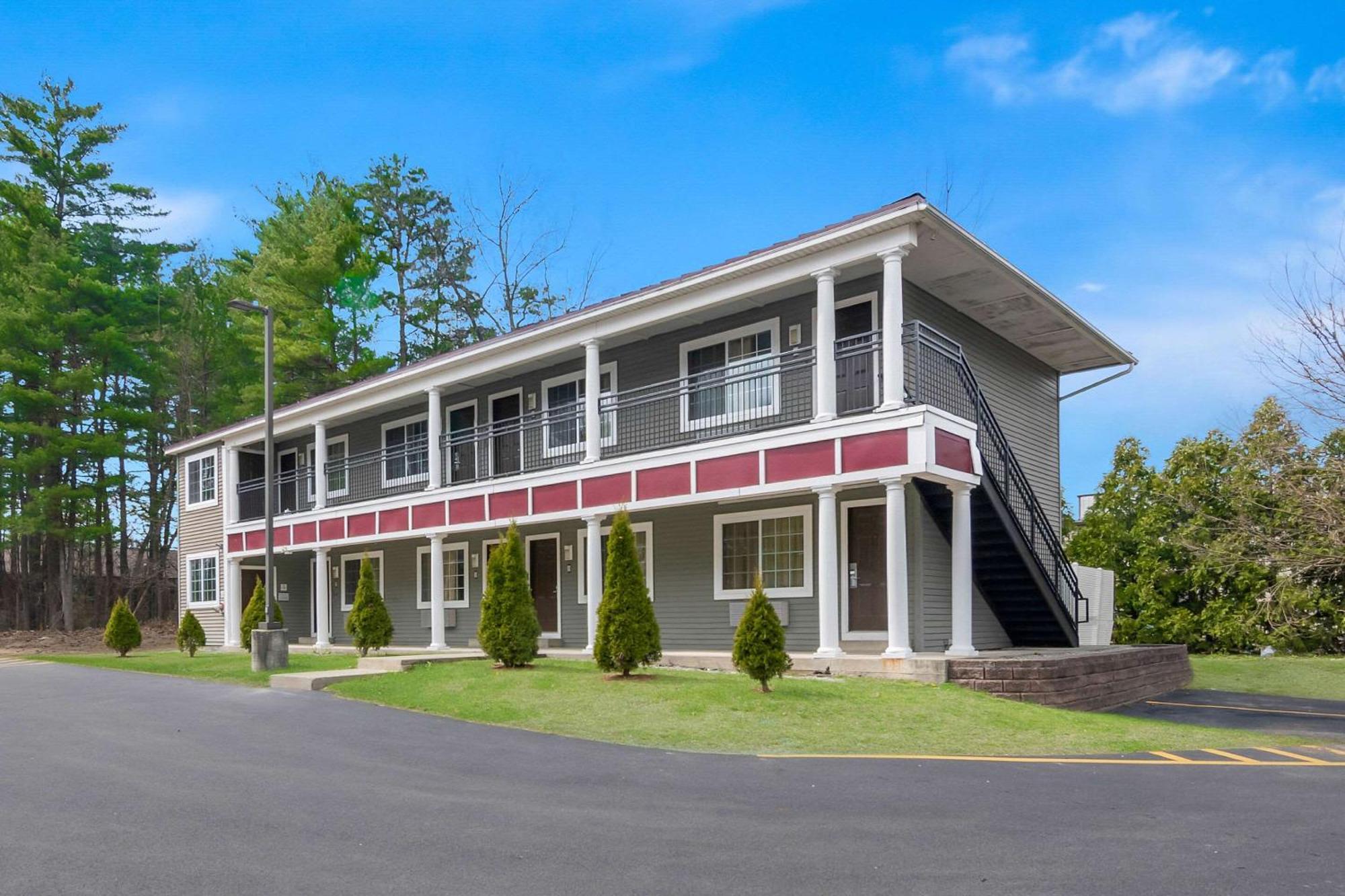 Quality Inn Queensbury Eksteriør billede