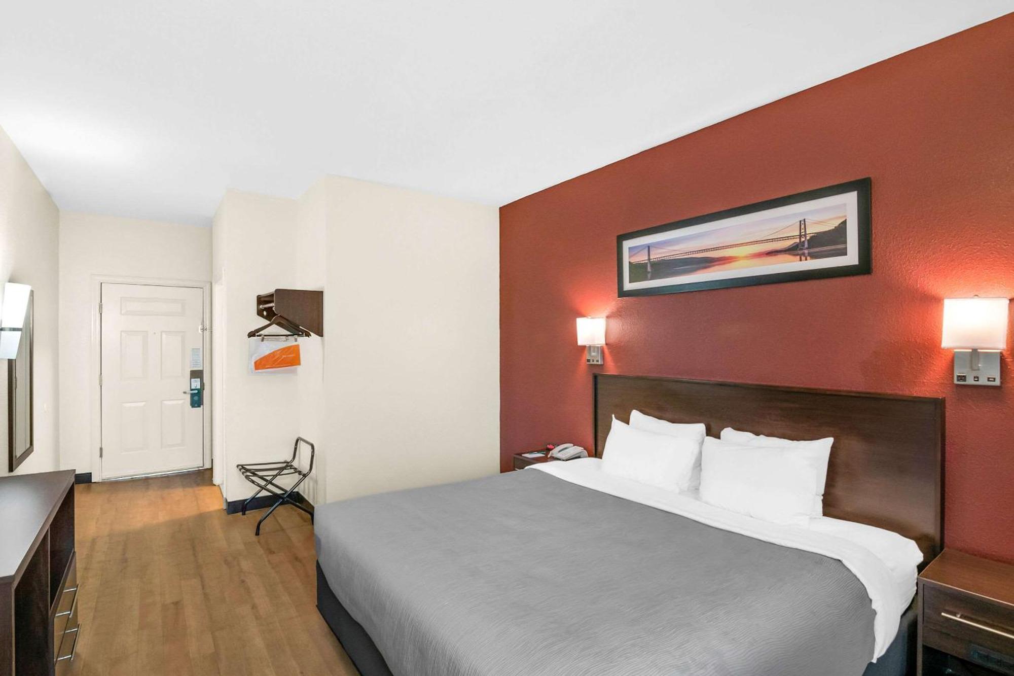 Quality Inn Queensbury Eksteriør billede
