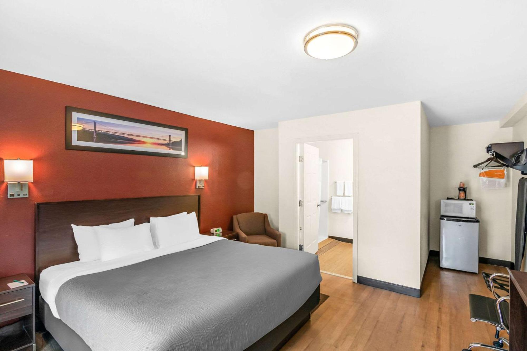 Quality Inn Queensbury Eksteriør billede