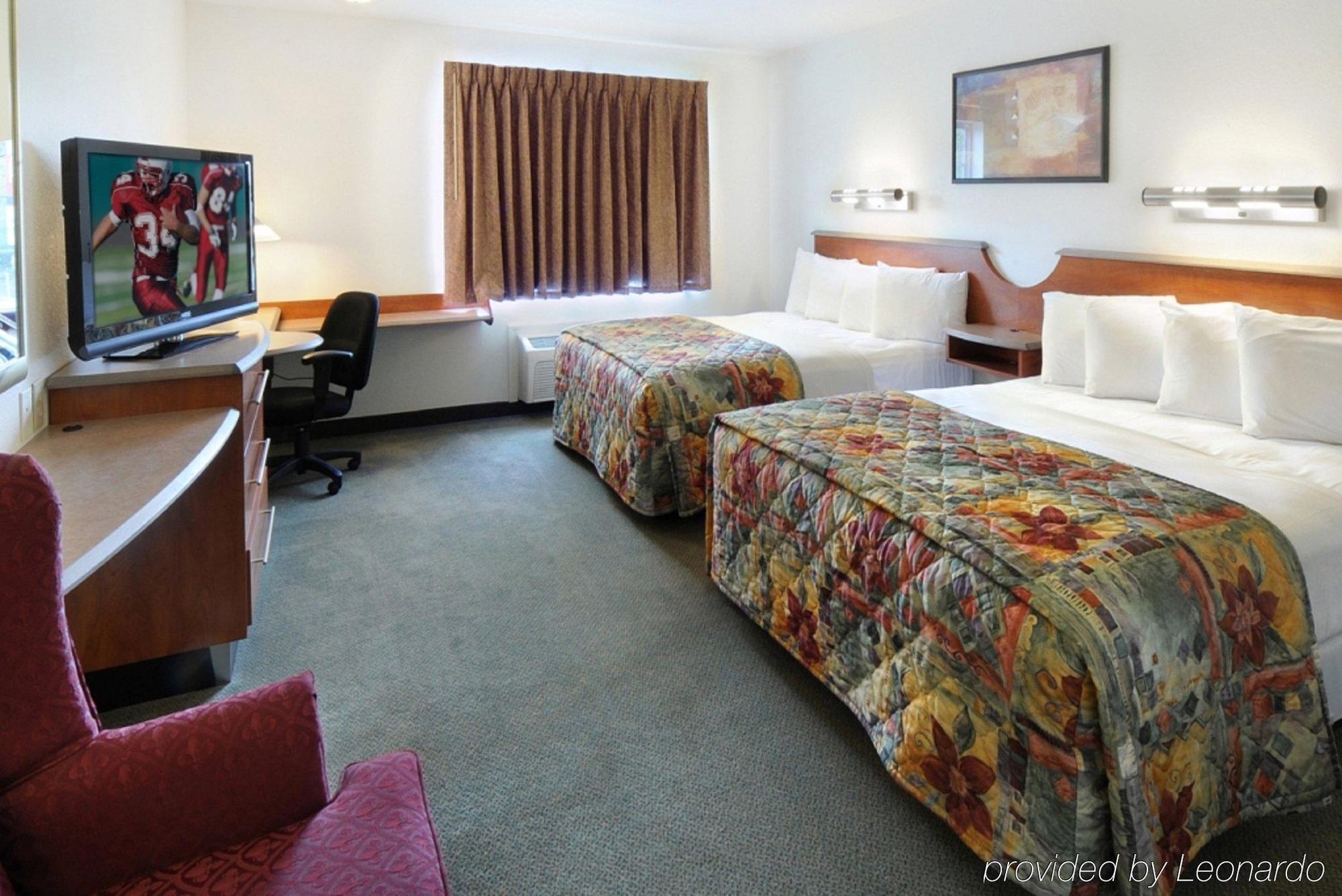 Quality Inn Queensbury Værelse billede